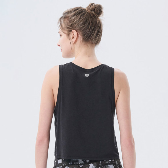 SALE 30%OFF】ラウンドネックノースリーブクロップドタンク