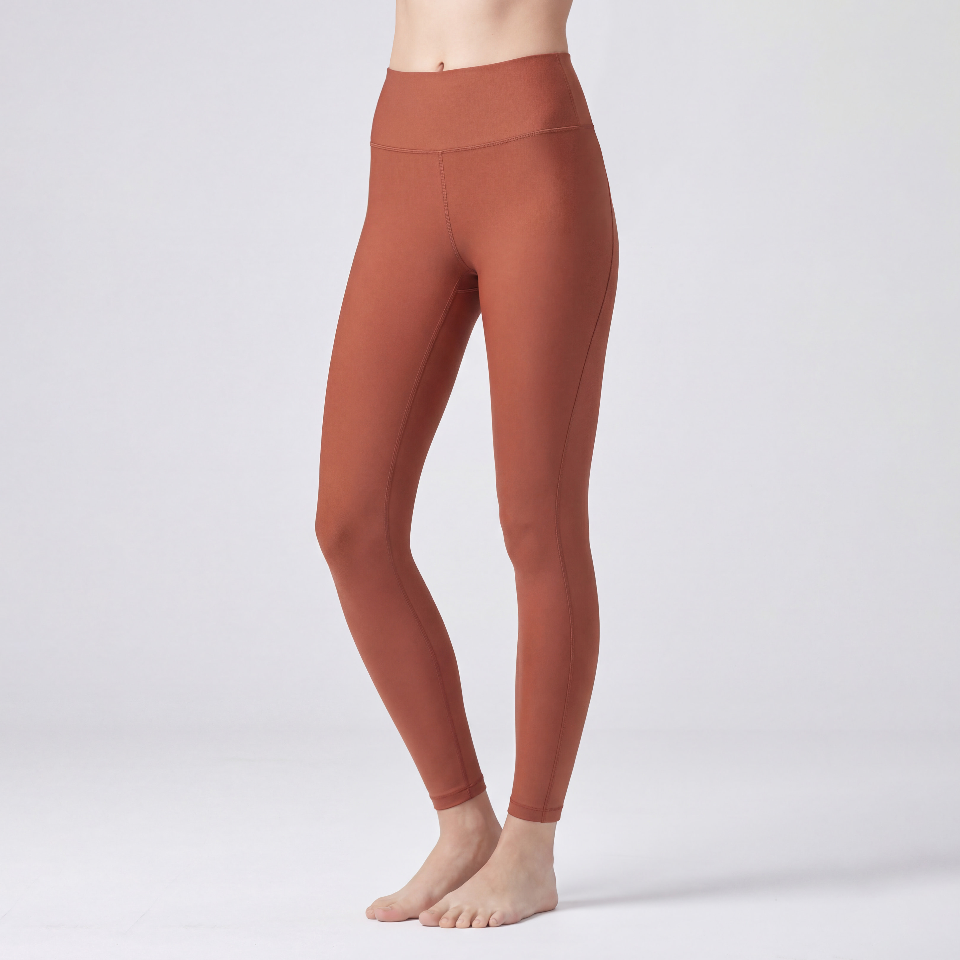 予約】ミッドライズシェイピングクロップドパンツ／シダーレッド