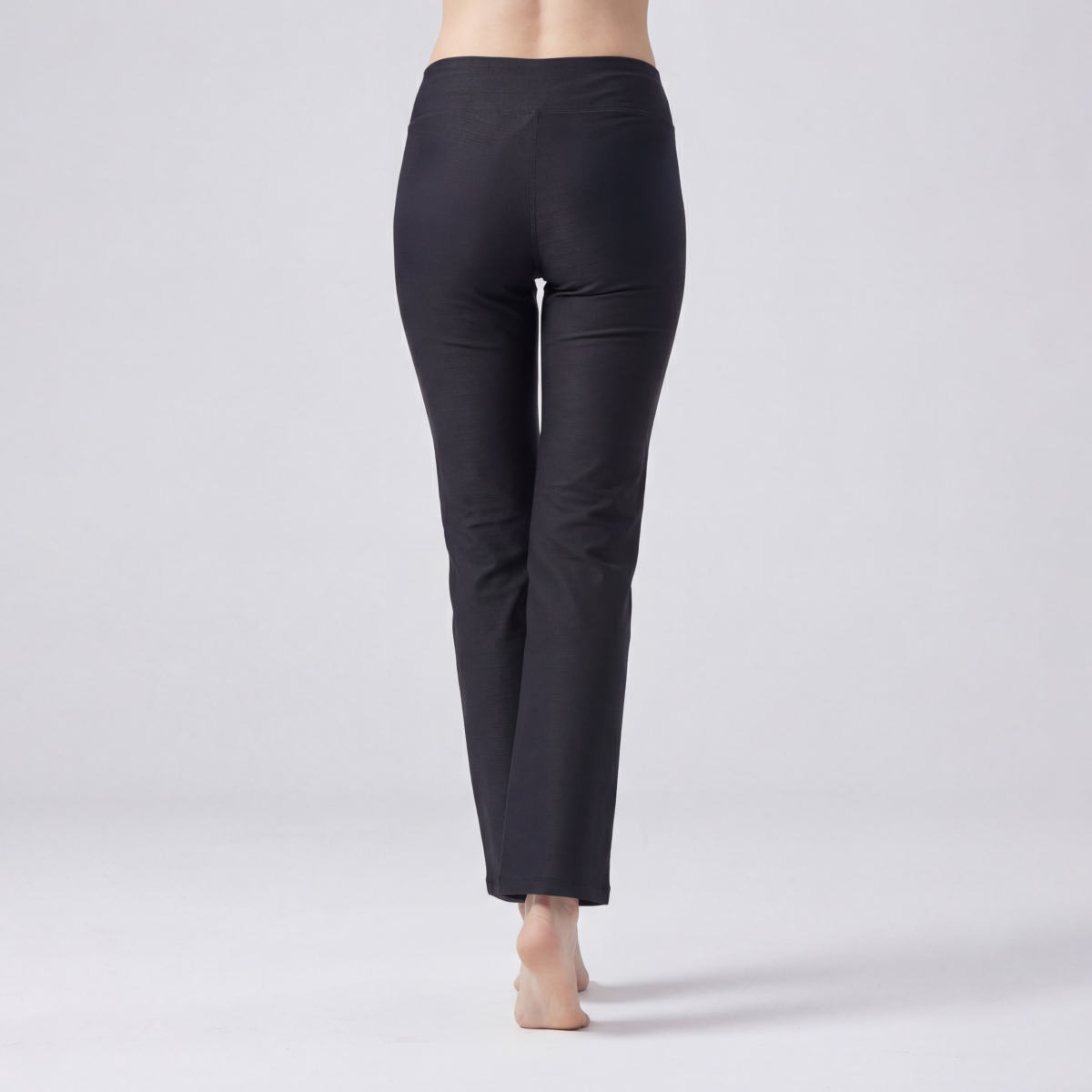 予約】ミッドライズストレートパンツ／ブラック |イージーヨガ通販