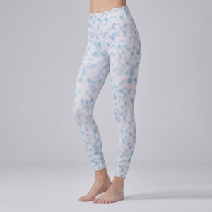 �J���[�o���G�[�V����