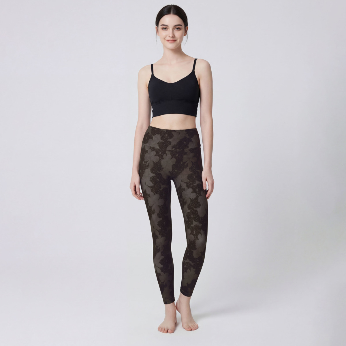 easyogaハイライズスリムクロップドパンツ　カラフルフェザー　M ハイライズスリムクロップドパンツ／カラフルフェザー |イージーヨガ通販