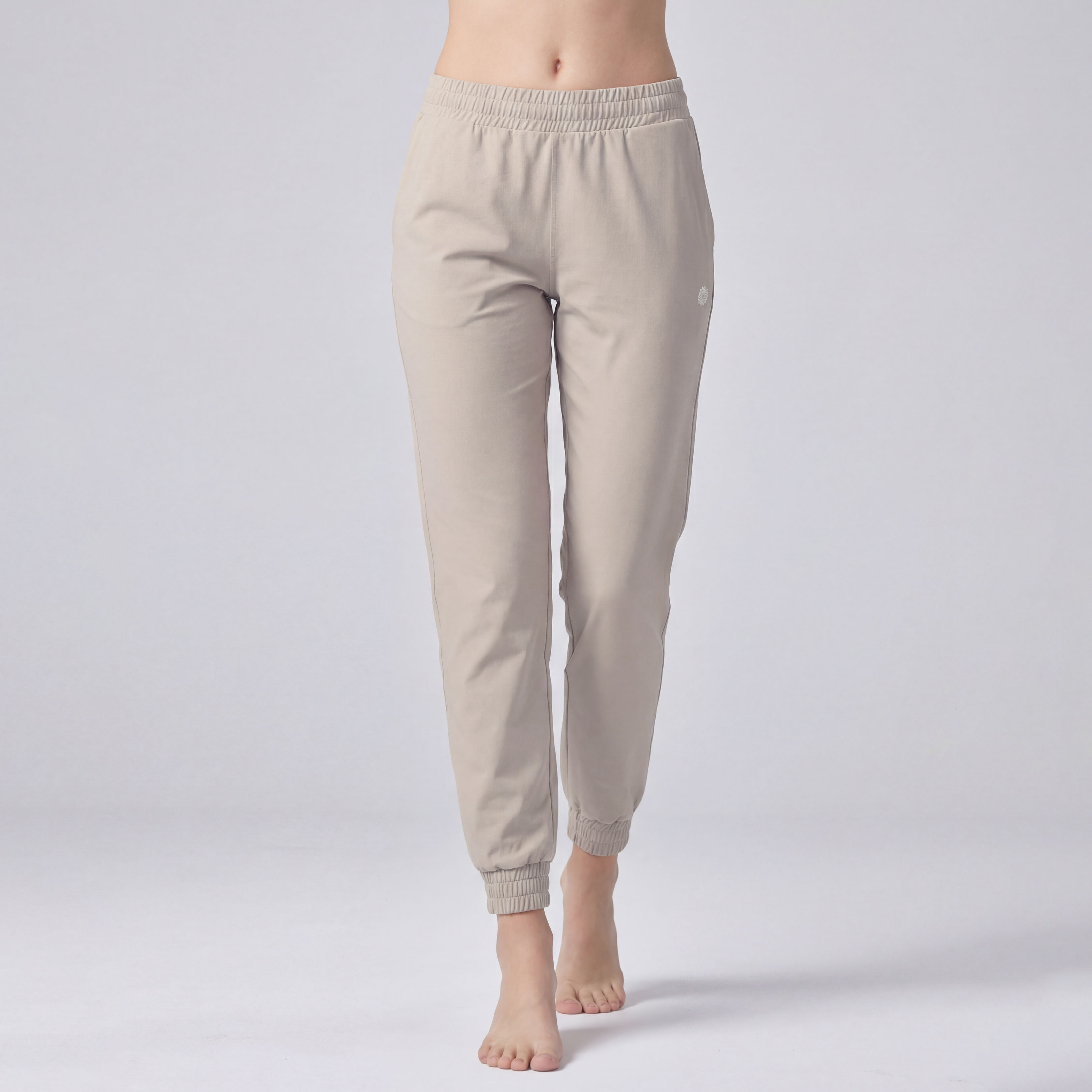 予約】ミッドライズトレーナーパンツ／ライトブラウン |イージーヨガ通販
