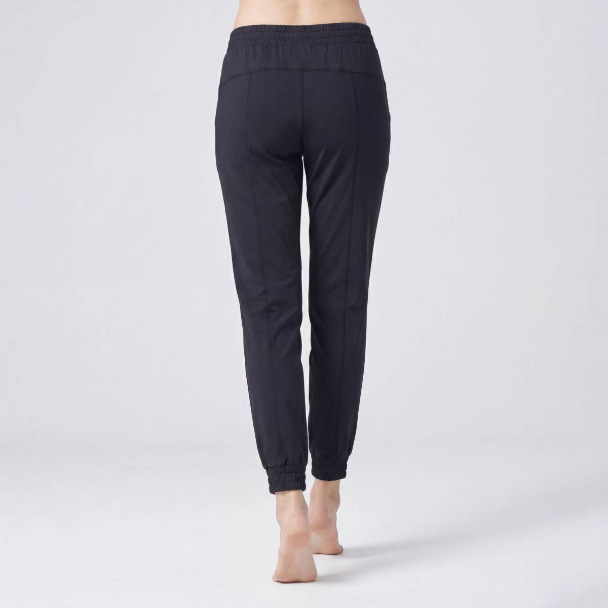 予約】ミッドライズトレーナーパンツ／ブラック |イージーヨガ通販