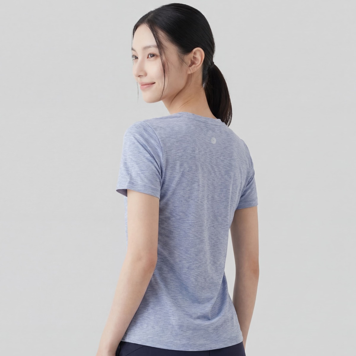 フィットクルーネックTシャツ／ライトブルーストライプ |イージーヨガ通販
