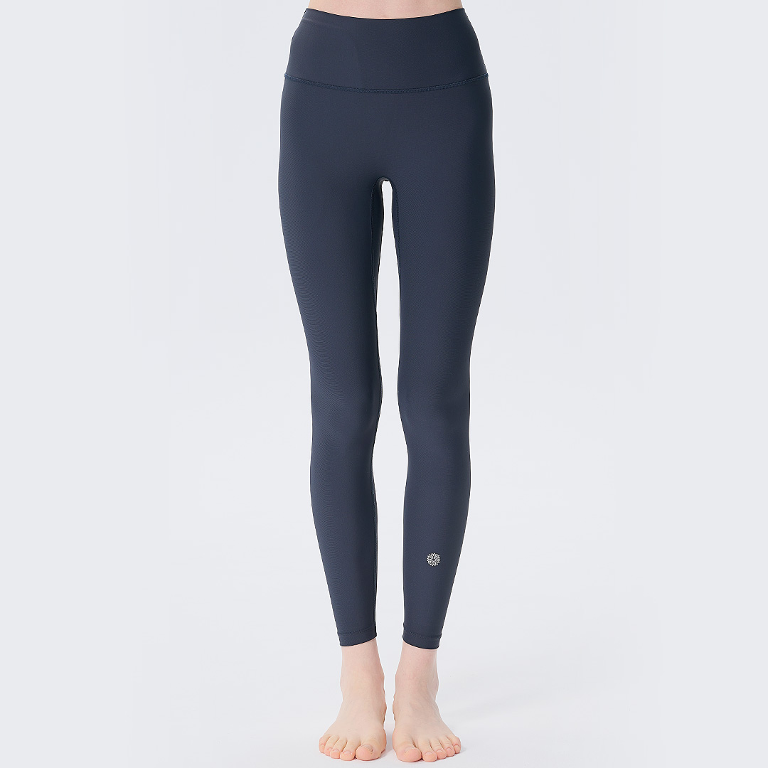 イージーヨガシームレススリムパンツ　新品 ミッドライズスリムパンツ／ネイビー |イージーヨガ通販