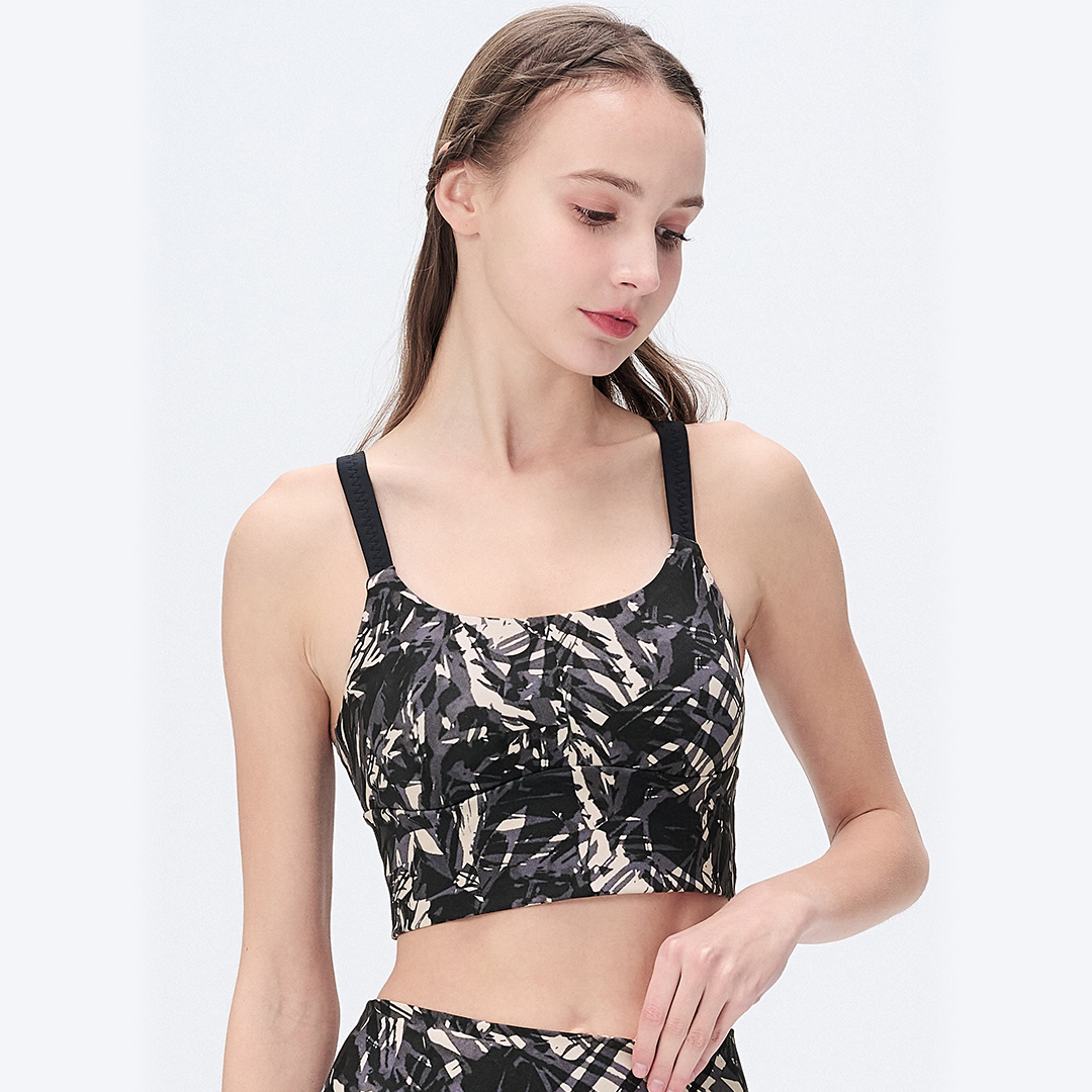 SALE 30%OFF】モダンクロップドタンク／モノクロパーム |イージーヨガ通販