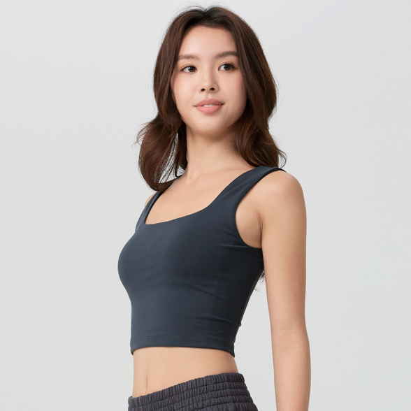 イージーヨガ☆新品未使用☆カップ付きタンクトップ Uシェイプスムースクロップドタンク／ネイビー |イージーヨガ通販