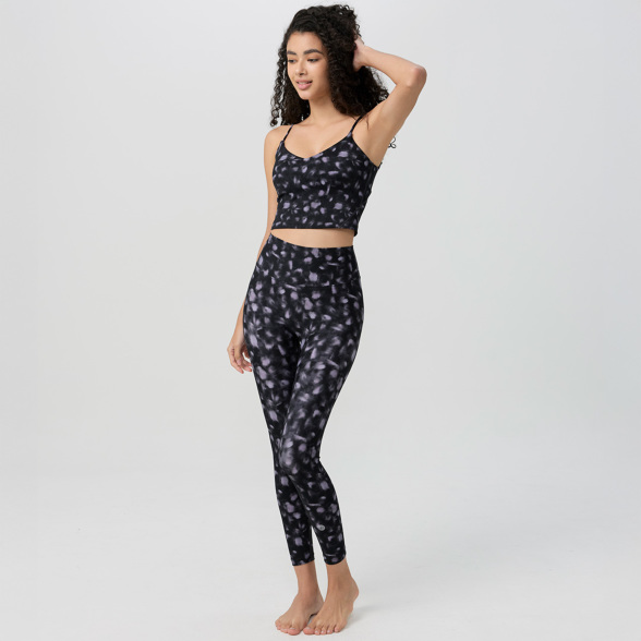 【美品】easyoga イージーヨガ クロップドタンク&レギンス セット S 上下セット】Uシェイプスムースクロップドタンク＆ハイライズ