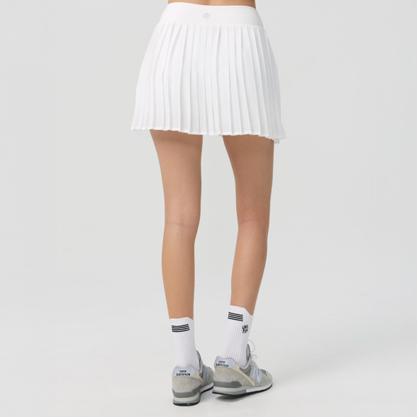 SALE 40%OFF】プリーテッドテニススコート／スノーホワイト |イージー
