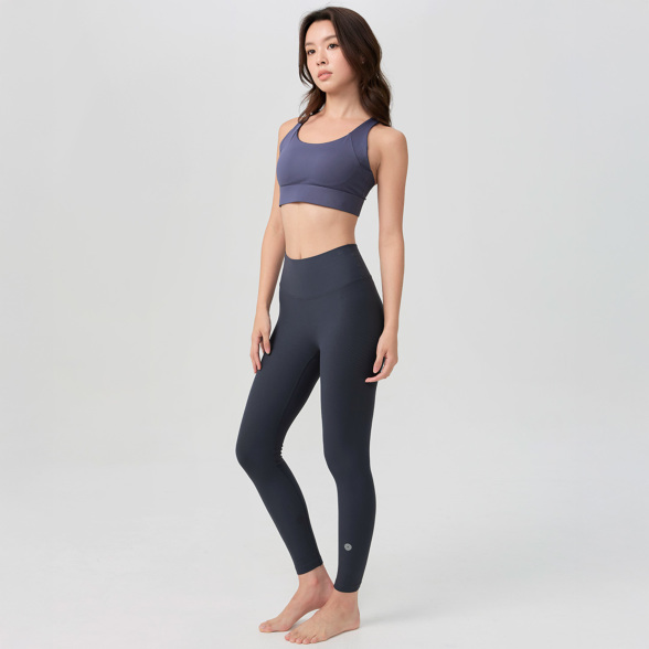 ハイライズシェイプクロップドパンツ／ネイビー |イージーヨガ通販