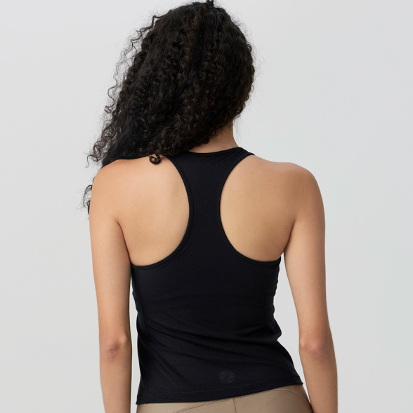 ニートアスレチックタンク／ブラック |イージーヨガ通販